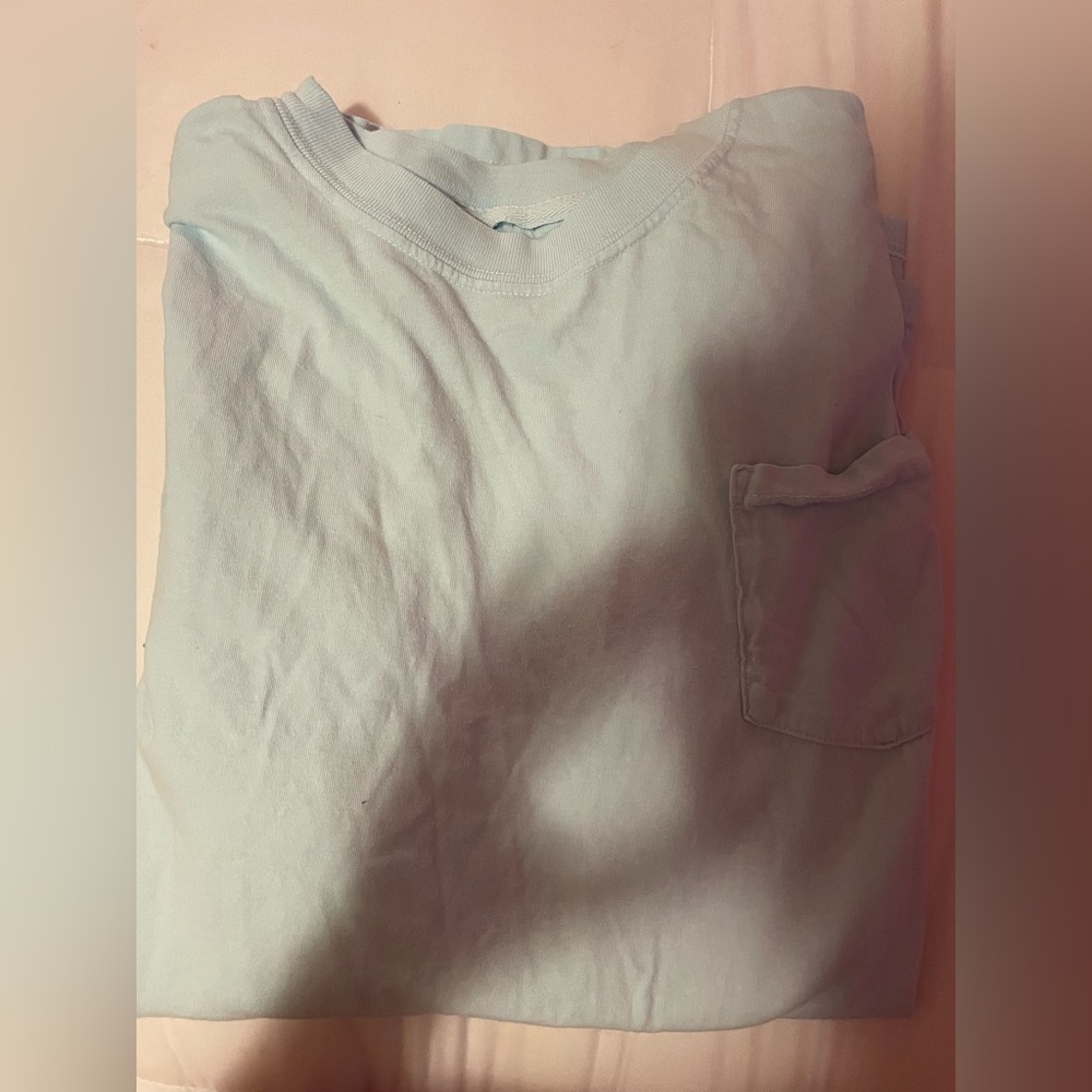 Sky blue no boundaries men’s T-shirt